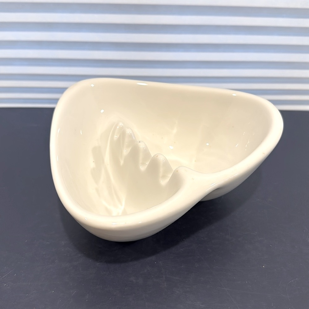 MCM Vintage ashtray comes in a gift box
Jonathan Adler style